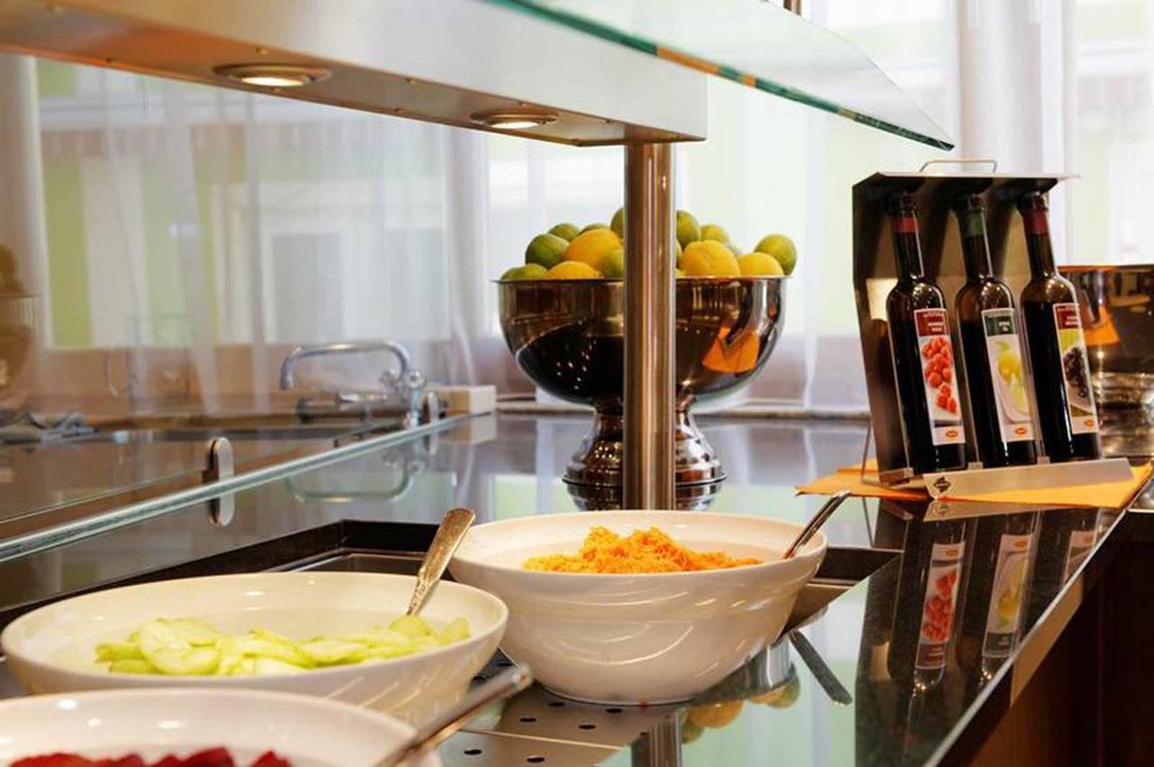 Zedernhof Gesundheits- & Wellnesshotel Stamsried Luaran gambar